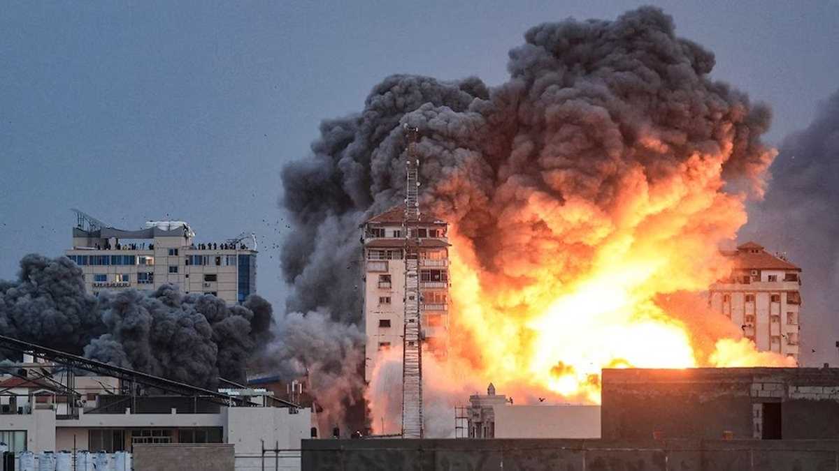 रोकना होगा इजराइल-फिलिस्तीन युद्ध